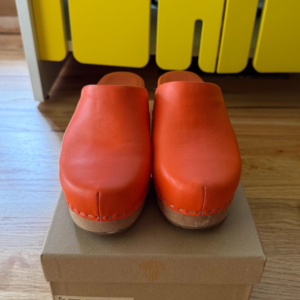 Charlotte Stone Orange Leather Clogs